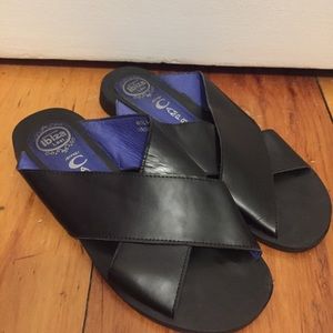 Jeffrey Campbell black slides size 8.5